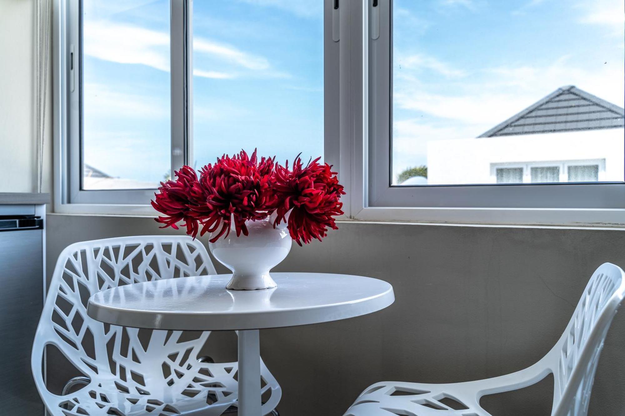 Ocean Z Boutique Hotel Palm Beach Eksteriør billede