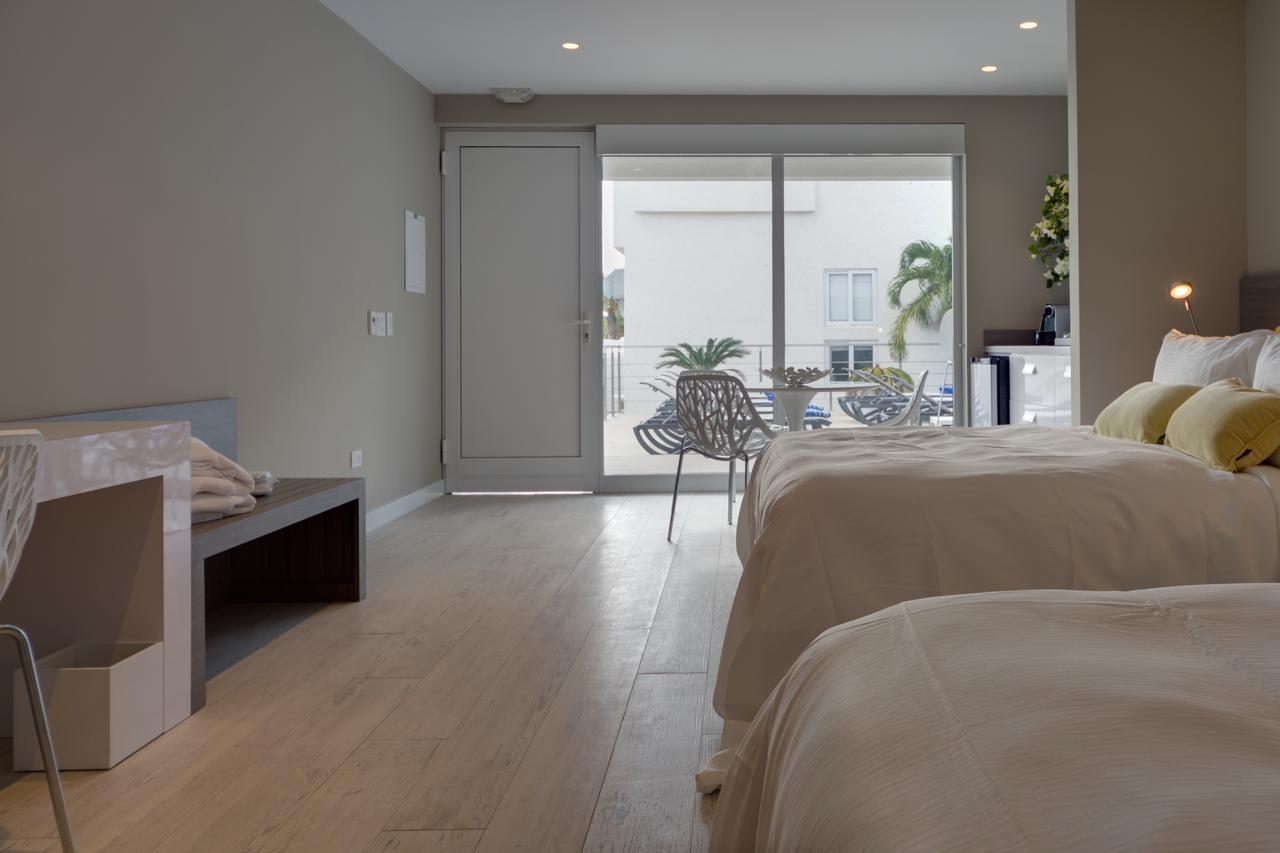 Ocean Z Boutique Hotel Palm Beach Eksteriør billede